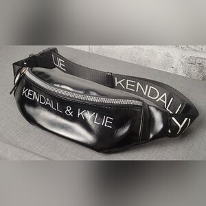 Kendall & Kylie Black Logo Fanny Pack Belt Bag Streetwear